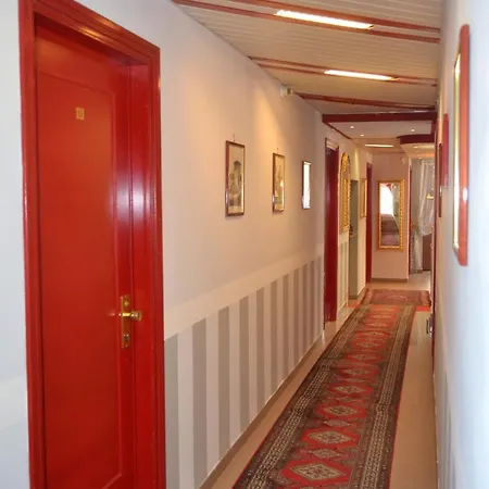 Facioni Otel 3*