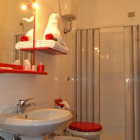 Facioni Otel