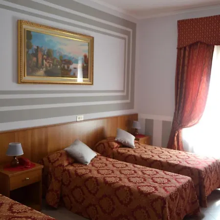 Facioni Hotel 3*