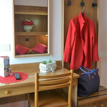 Hotel Facioni Pomezia